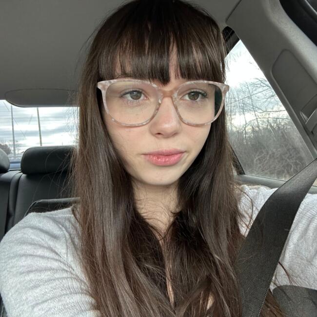 Baby-sitter in Guelph: Stella