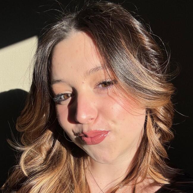 Babysitter in Chatou: Chloé