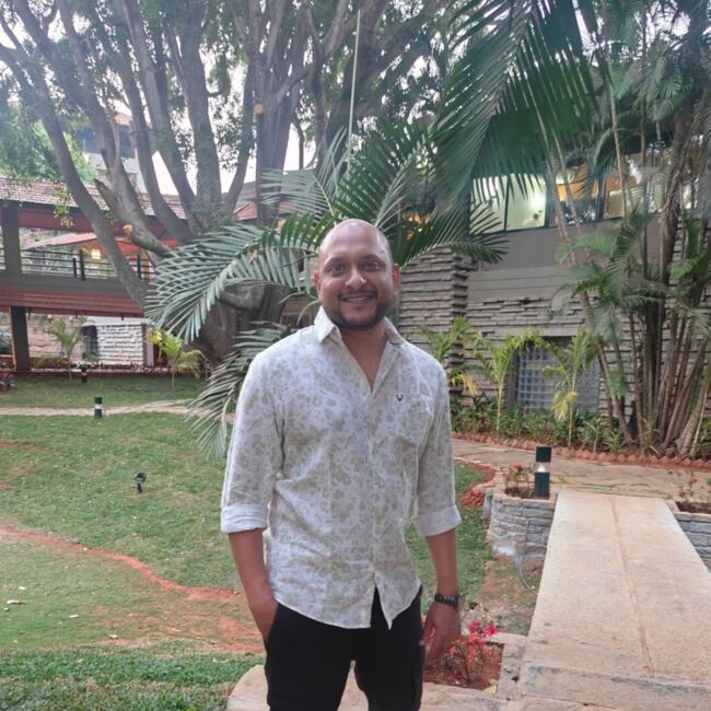 Bommasandra Industrial Area में बेबीसिटिंग की नौकरी: Mahesh