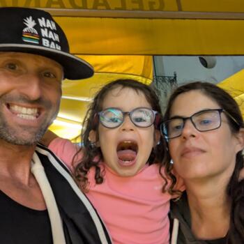 Trabalho de babysitting em Porto: Trabalho de babysitting José