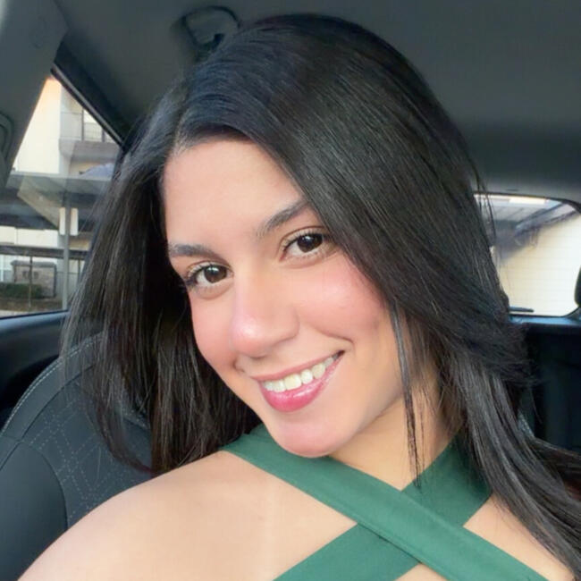 Babysitter in Dallas: Carolay