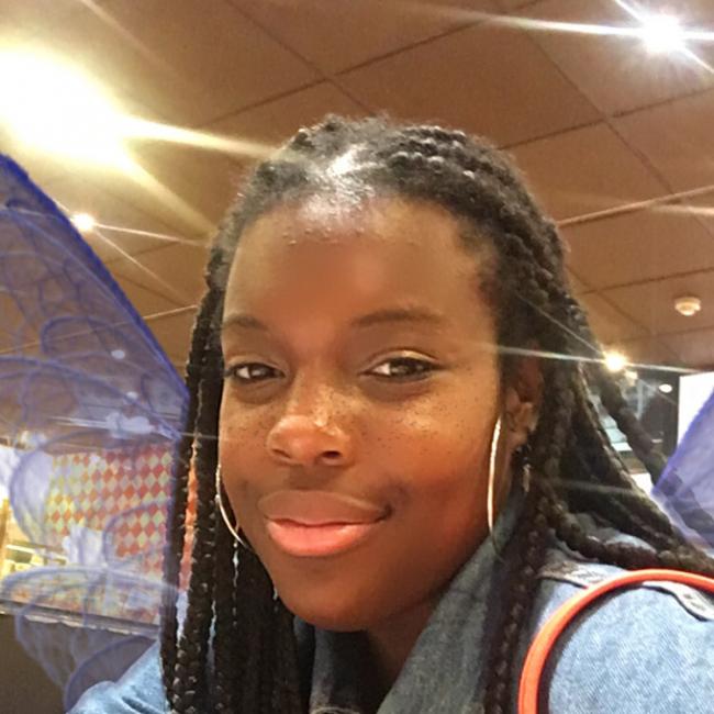 Etterbeek のベビーシッター: Madison