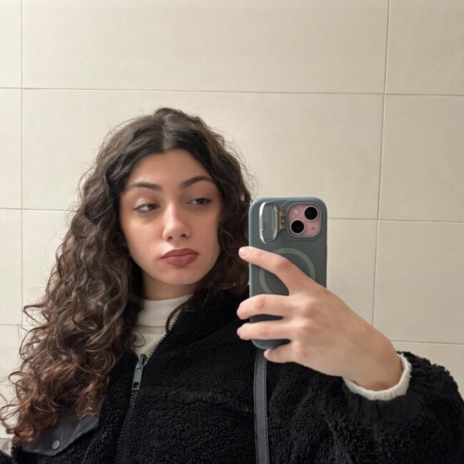 Babysitter in Rutigliano: Monica