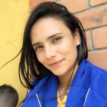 Babysitter in La Estrella: Daniela