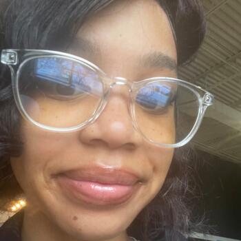 Babysitter Milwaukee: Tyeaira