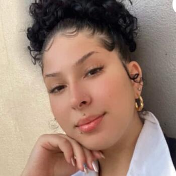 Babysitter Guarulhos: Giulia