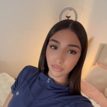 Baby-sitter Saint-Féliu-d'Avall: Wassila