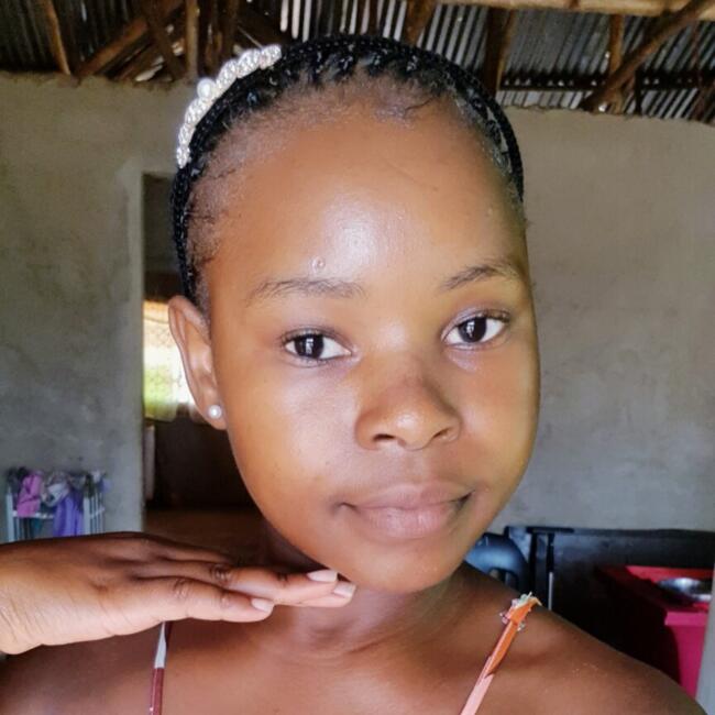 Babysitter in Germiston: Thabelo