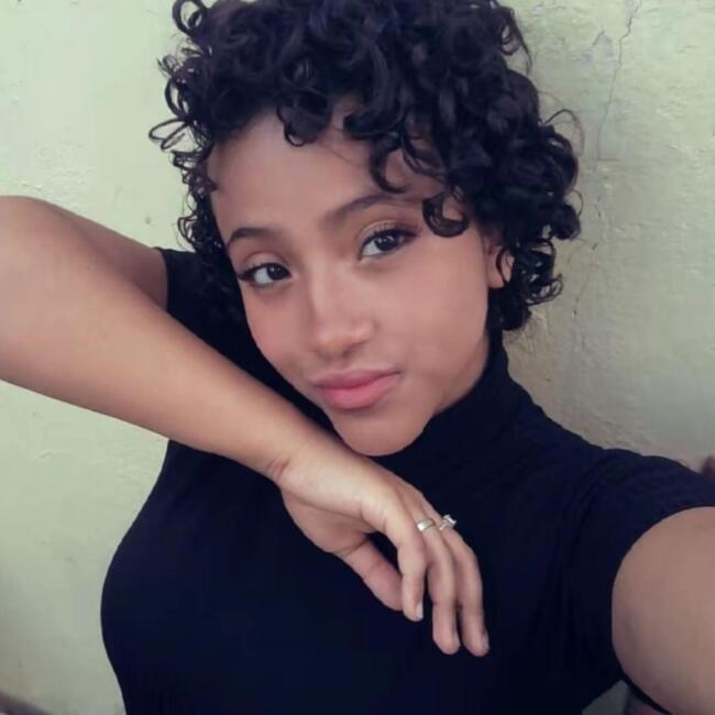 Babysitter in Franca: Nicolly