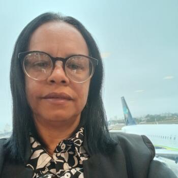 Babysitter in Salvador: Cristiane