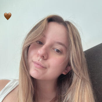 Babysitter Greenfield Park: Megan