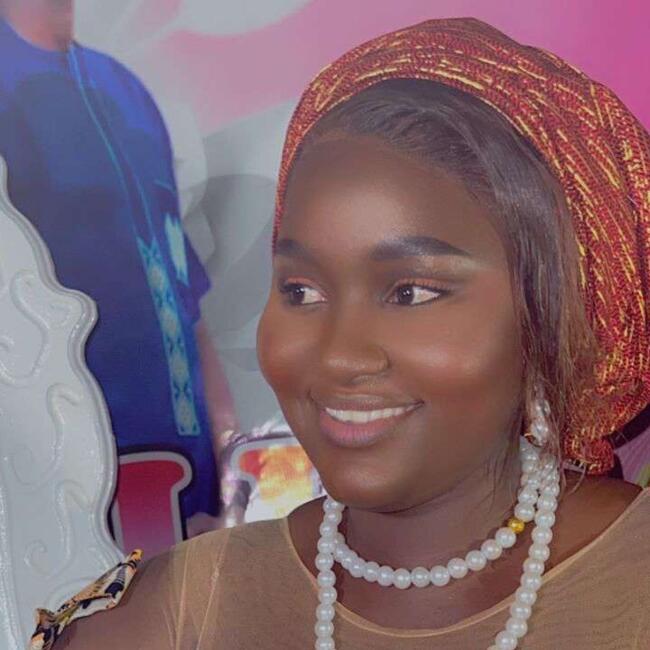 Babysitter in Dieppe: Awa