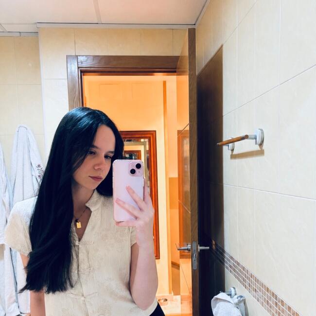 Nanny in Seville: Inés