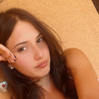 Babysitter in Follonica: Alessia