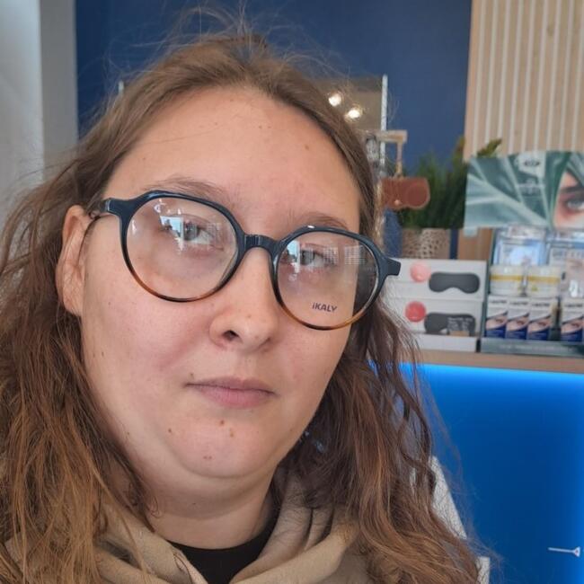 Babysitter in Saint-Estèphe: Anastasia