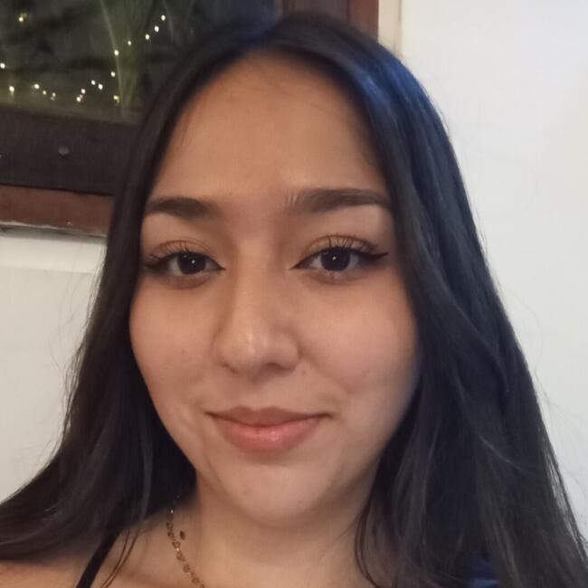 Babysitter in La Reina: Angela