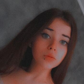 Babysitter in Mirambeau: Aurélie