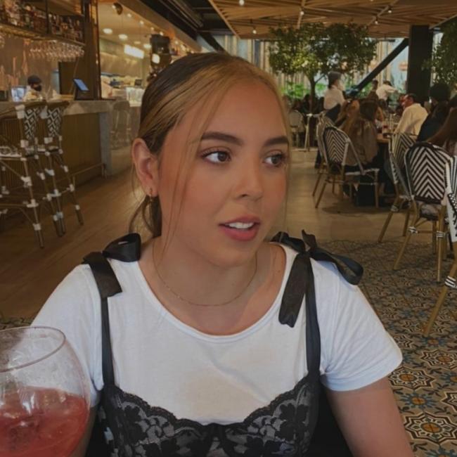 Babysitter in Madrid: Angélica
