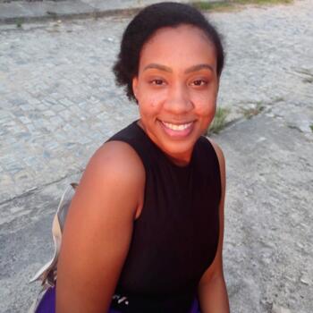 Babysitter in Itaporanga d'Ajuda: Janai