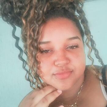 Babysitter São Carlos: Suellen