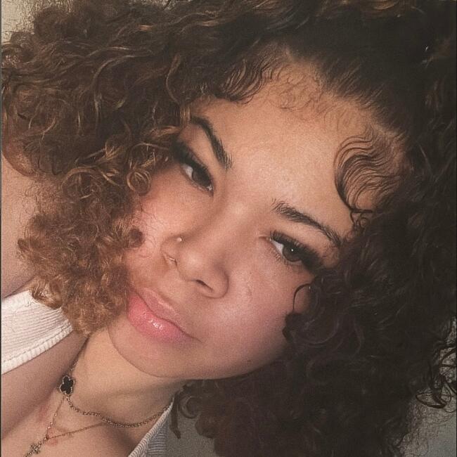 Babysitter in Croydon: Niamh