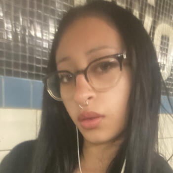 Babysitter in New York: Vanessa