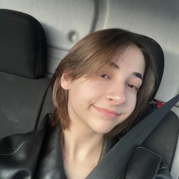 Babysitter Pont-du-Château: Lola