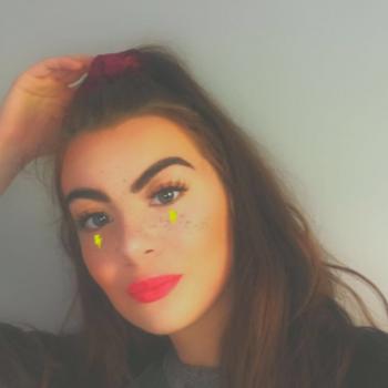 Babysitter in Manchester: Molly