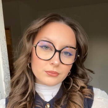 Babysitter in Alençon: Doriane