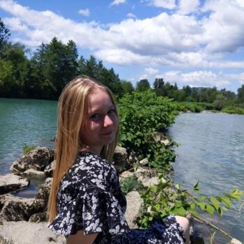 Baby-sitter in Lyon: Amandine