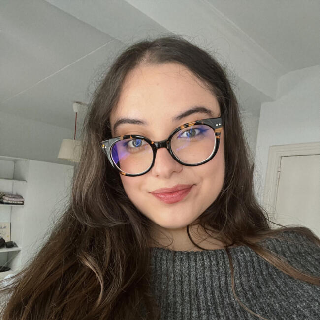 Canguro en Logroño: Alicia