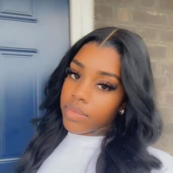 Babysitter London: Marissa