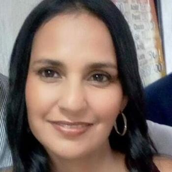 Babysitter in Santiago de Cali: Diana María
