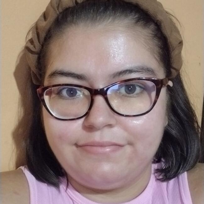 Babysitter in Cartago: Marcela Vivianna