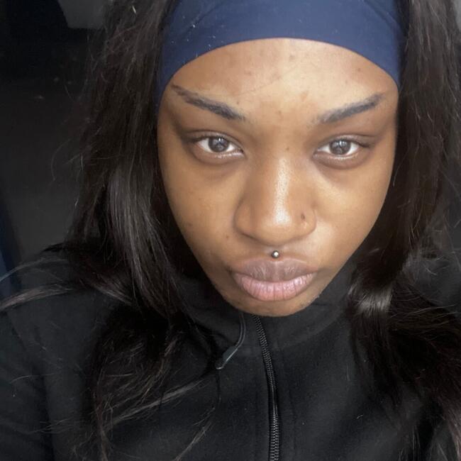 Babysitter in Paris: Serena