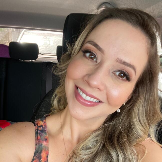 Babysitting job in Anápolis: Janaina