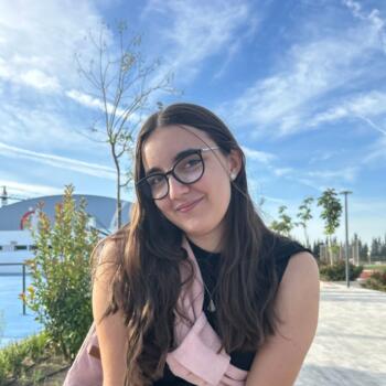 Niñera en La Carlota: Victoria