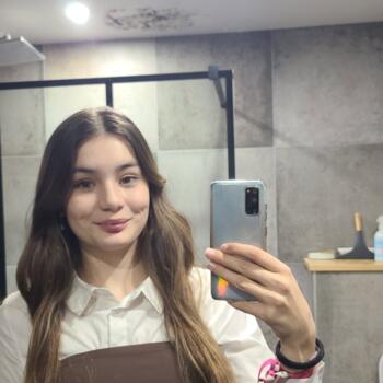 Babysitter in Lons-le-Saunier: Alice