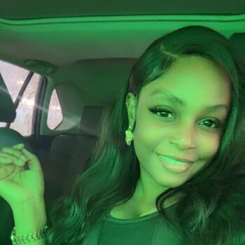 Babysitting job in Mississauga: babysitting job Kayla