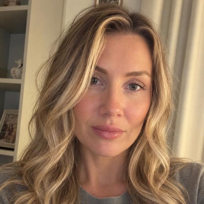 Babysitter in Dubai: Stacey