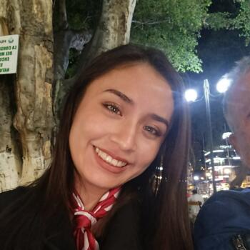 Niñera en Huánuco: Angiolina