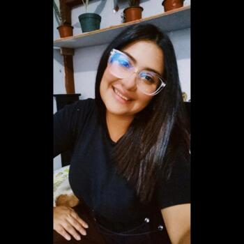 Babysitter in Barva: Valeria