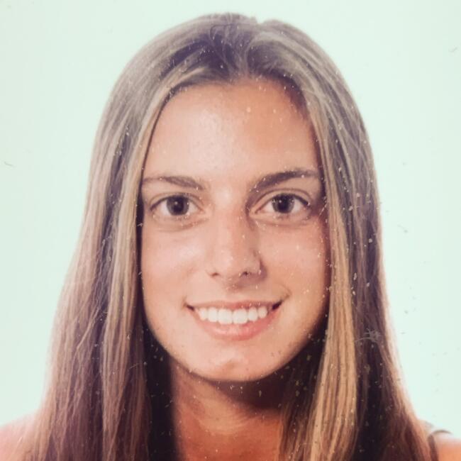 Babysitter a Faloppio: Letizia