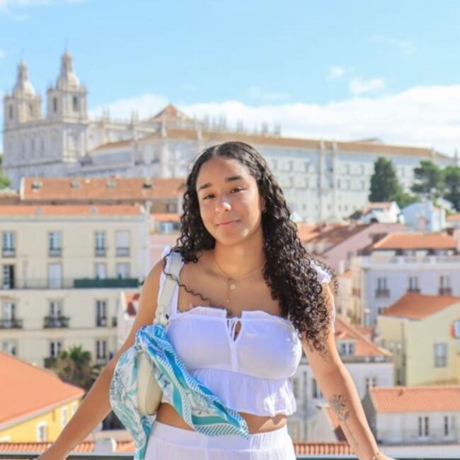 Babysitter in Llíria: Laila