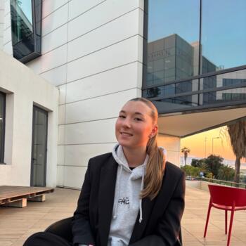 Babysitter Nice: Mathilde