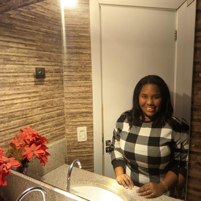 Babá em Belo Horizonte: Stefany Lorena