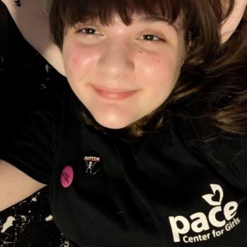 Babysitter in Oldsmar: Leah S