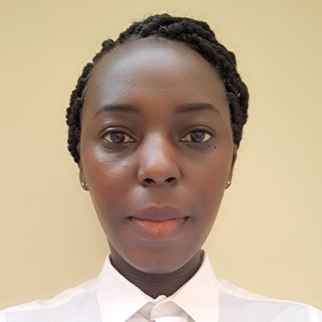 Babysitter in Doha: Winnie