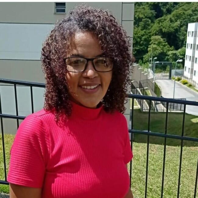 Babá em Vespasiano: Adriana