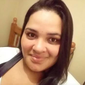Babá em Cotia: Mayara